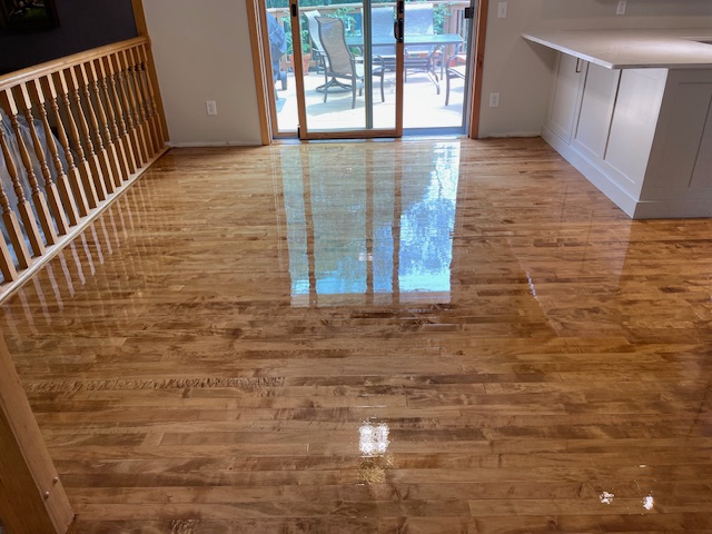 Wood Floor Refinishing - Hardwood Floor Refinish - Wood Floor Sanding