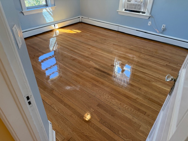 why Minneapolis homeowners choose hardwood flooring - hardwood floor restoration - wood floor refinishing - choice hardwoods